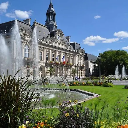 L'historique / Basilique St Martin * Tours