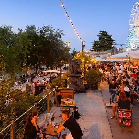 Daire L'historique / Basilique St Martin