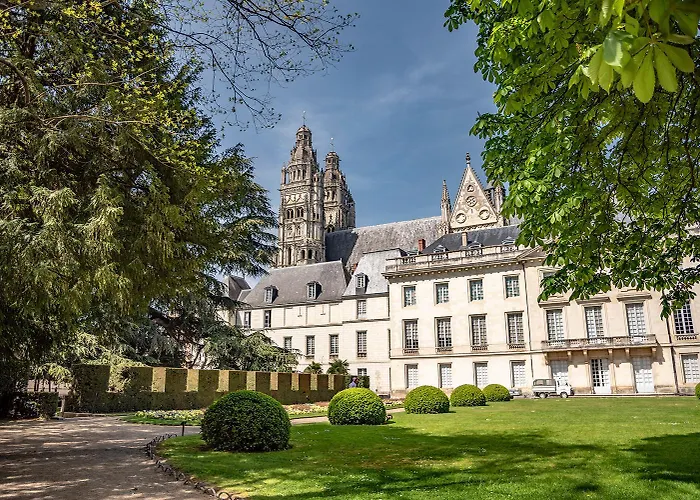 L'historique / Basilique St Martin דירה