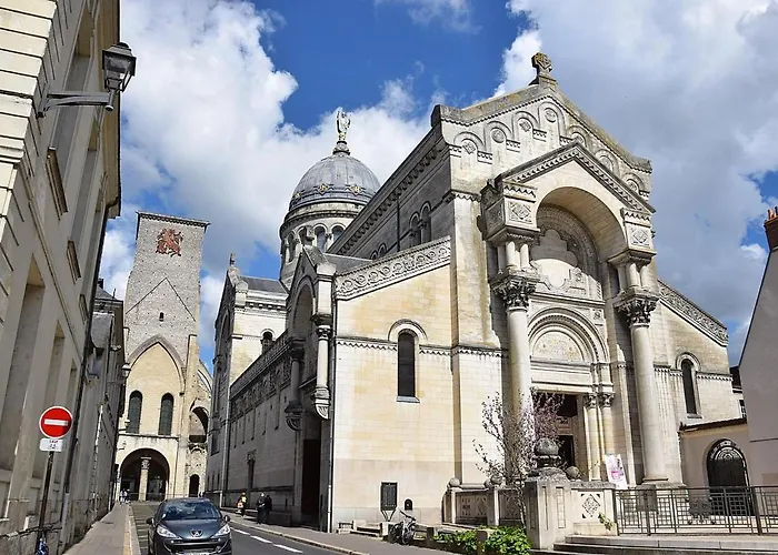 公寓 L'historique / Basilique St Martin *